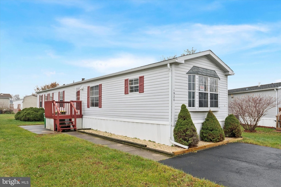 1920 Brian Cir unit 650, Bear, DE 19701 - photo 1