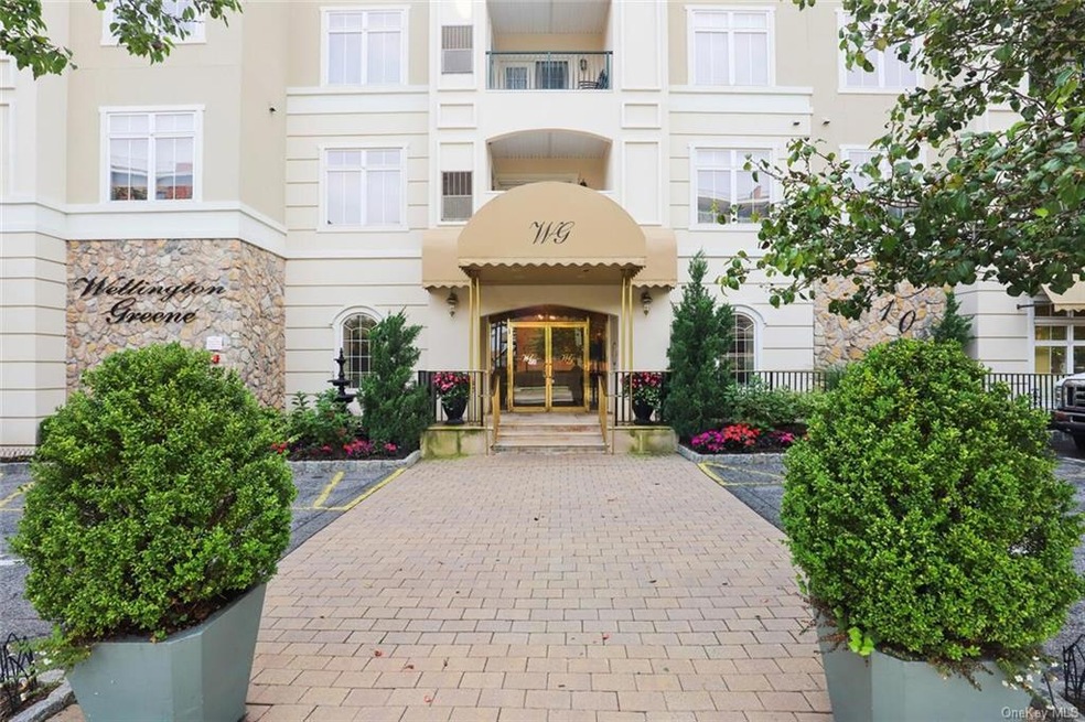 Wellington Greene unit 403, Port Chester, NY 10573 - photo 1
