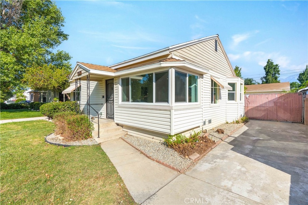 Pending $725,000 • Co-Listing Agent