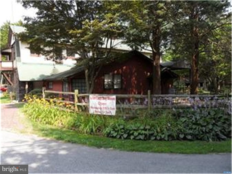 2300 Cherry Ln unit 2, Wilmington, DE 19810 - photo 1