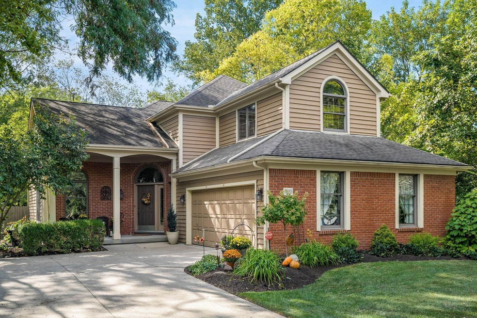 Ravine Circle Front Ext