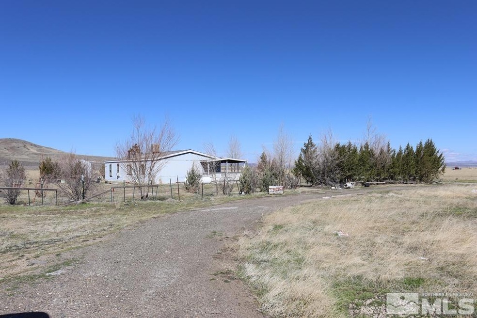 270 Mcneil Rd, Winnemucca, NV 89445 - photo 1