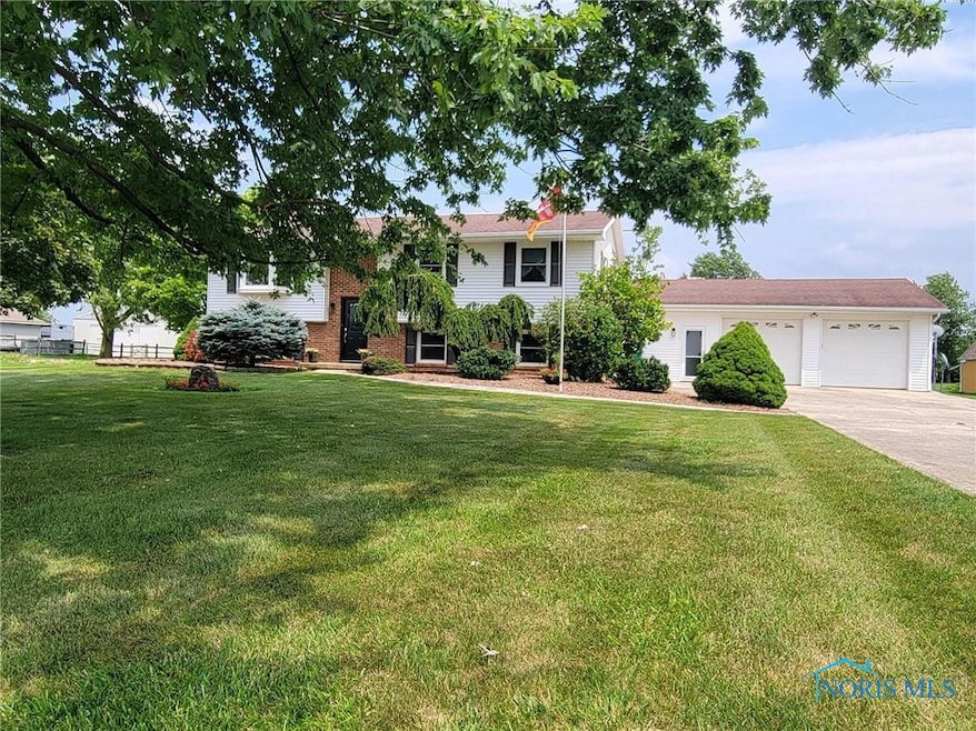 25410 Fostoria Rd, Genoa, OH 43430 - photo 1