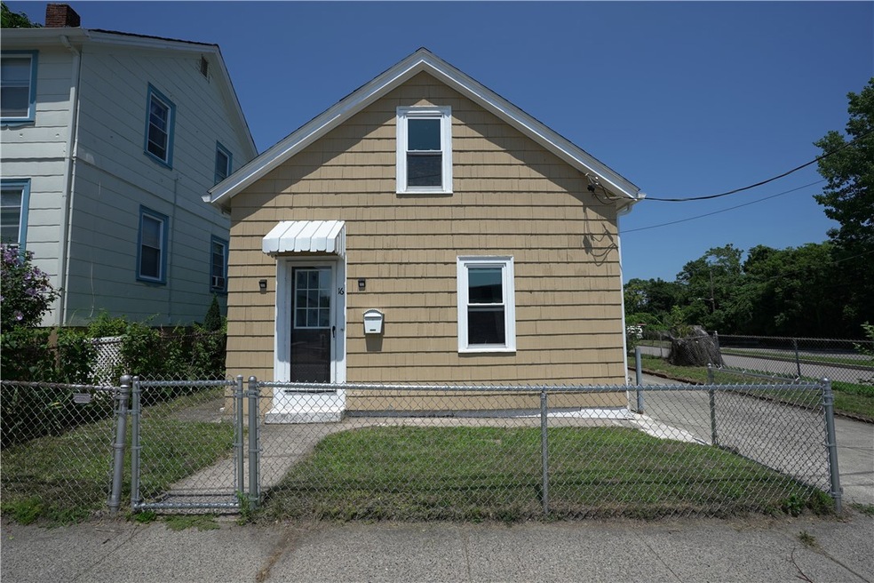 16 Spencer St, Pawtucket, RI 02860 - photo 1