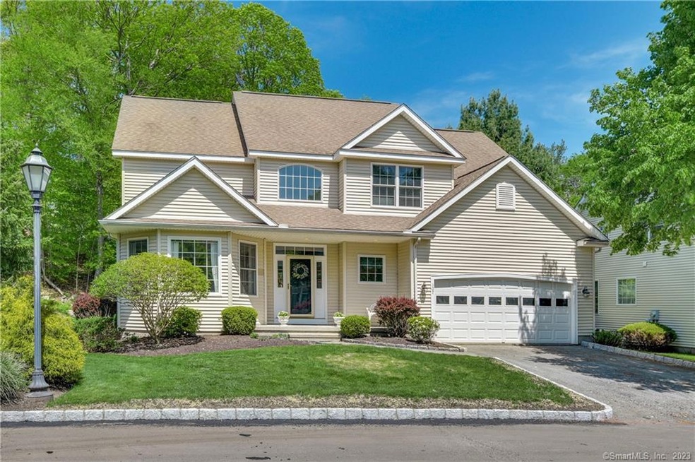 107 Governor Trumbull Way unit 107, Trumbull, CT 06611 - photo 1