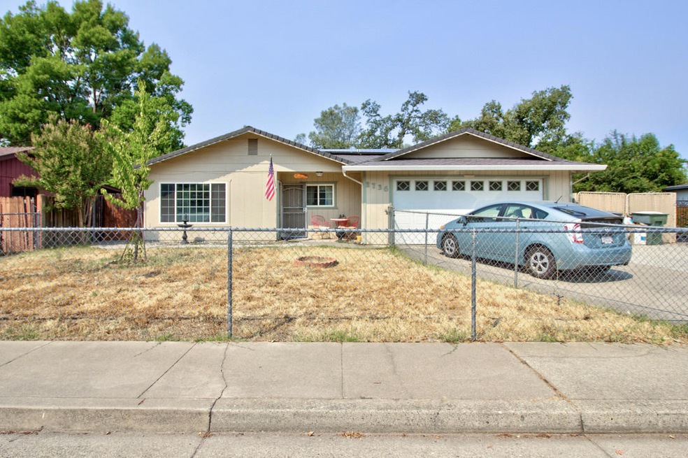 2736 Jasmine Way, Redding, CA 96002 - photo 1