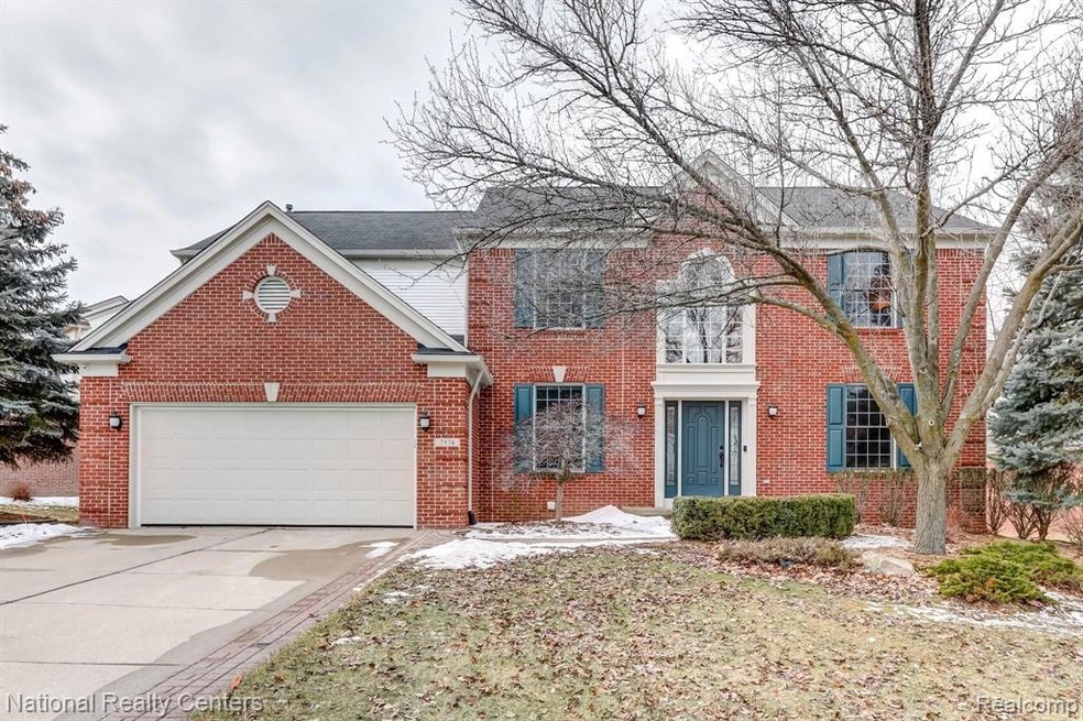 7574 Windgate Circle, West Bloomfield Township, MI