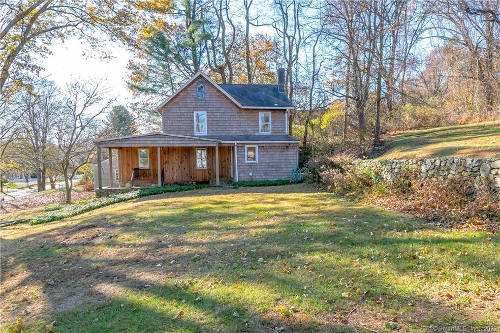 571 Bronson Rd, Southport, CT 06890 - photo 1