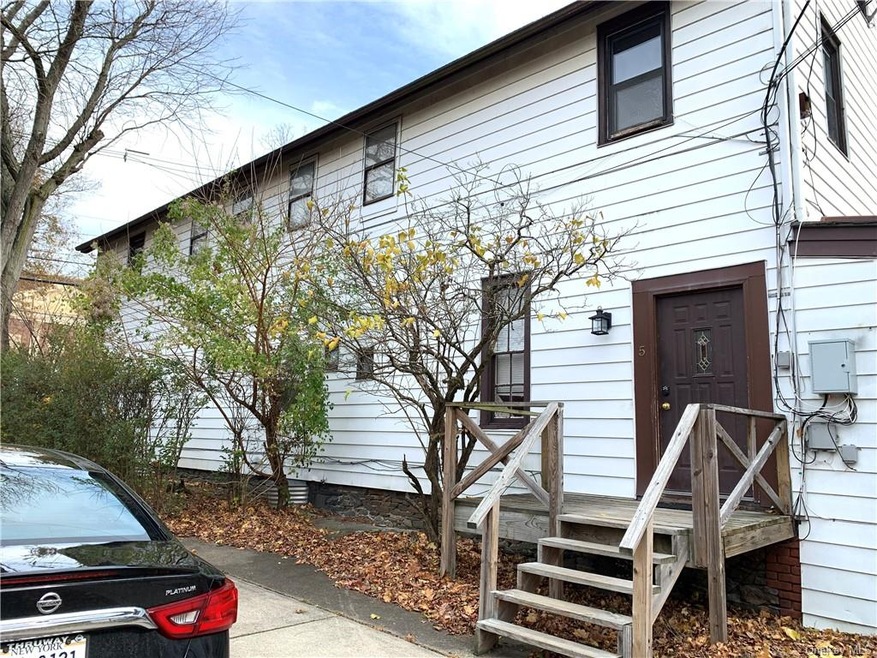5 Maple Ave, Cornwall-On-hudson, NY 12520 - photo 1