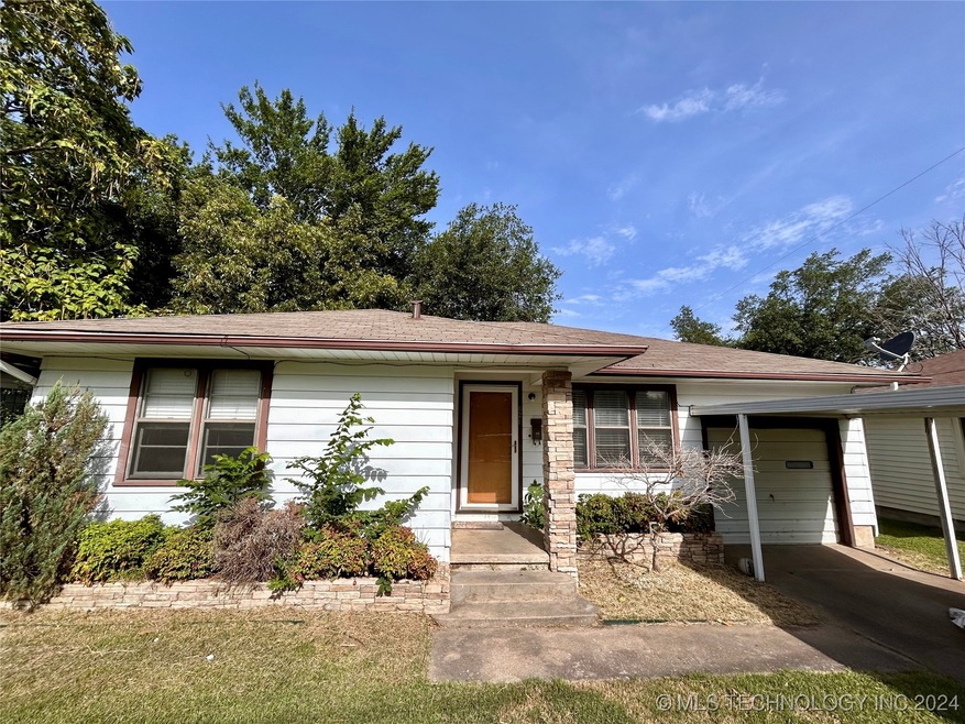 821 S 13th St, McAlester, OK 74501 - photo 1