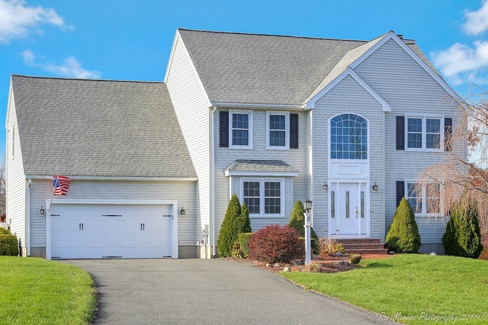 3 Mayflower Ln, Haverhill, MA 01832 - photo 1