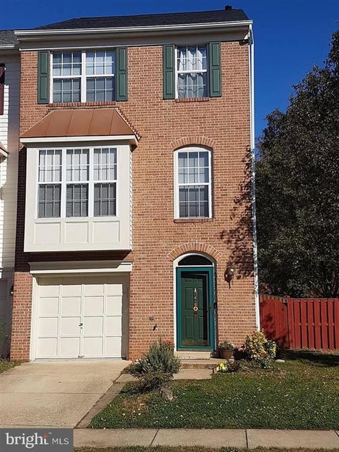 2437 Fox Mine Ln, Herndon, VA 20171 - photo 1