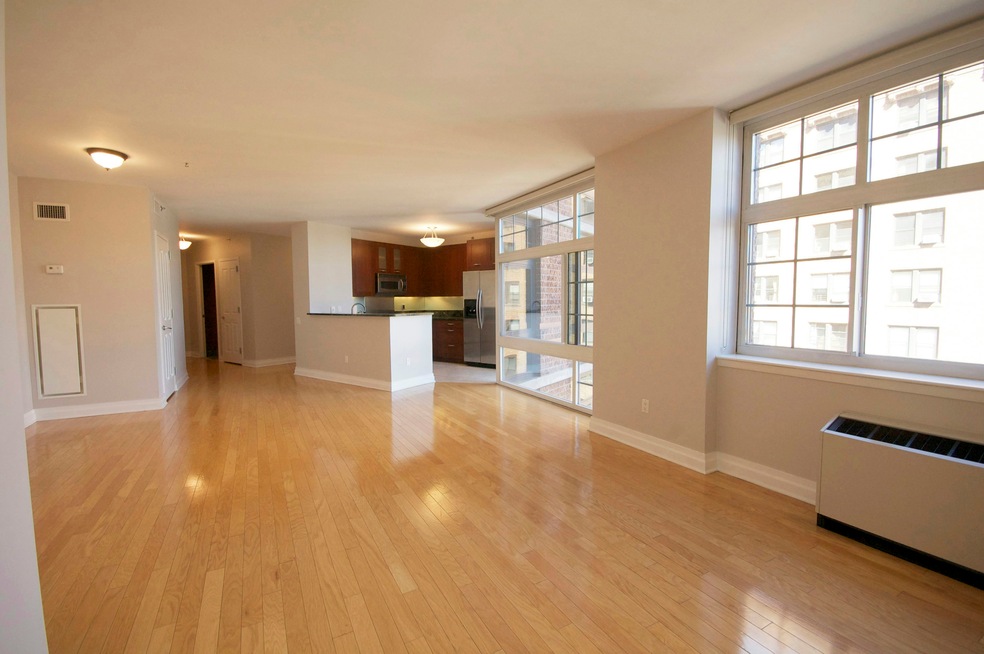 The Straus Park Condominium unit 10D, New York, NY 10025 - photo 1