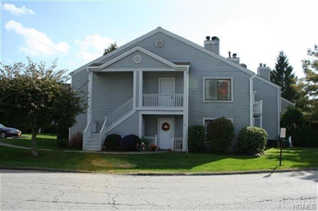 77 Club House View unit 77, Mohegan Lake, NY 10547 - photo 1