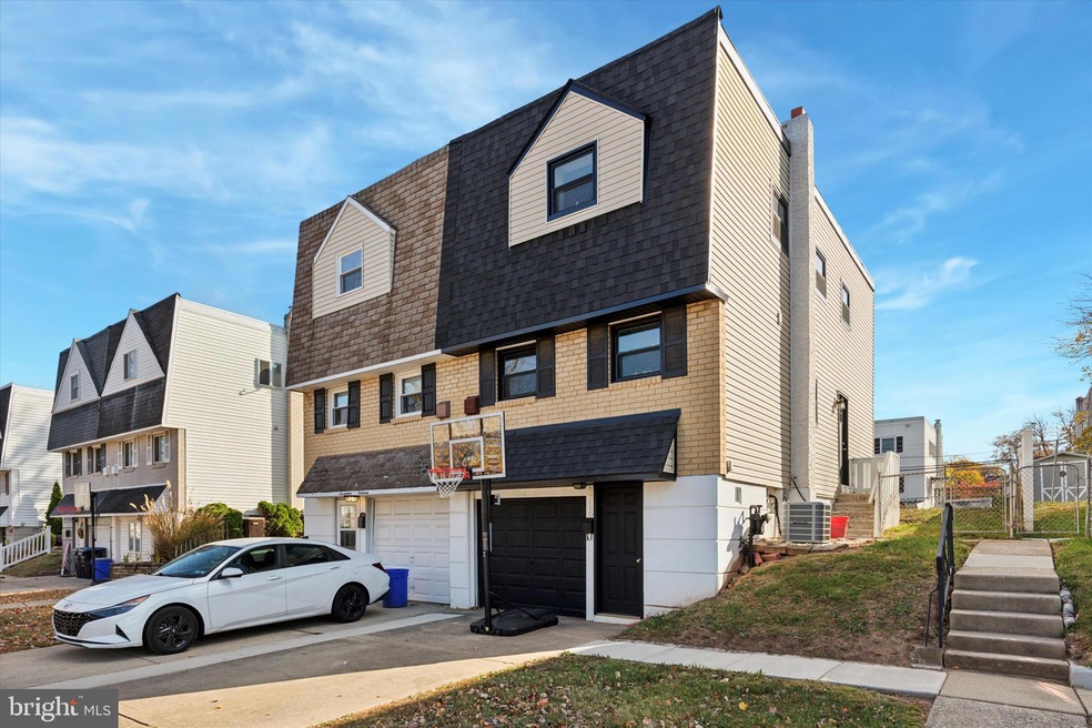 1716 Kendrick Ln, Norristown, PA 19401 - photo 1