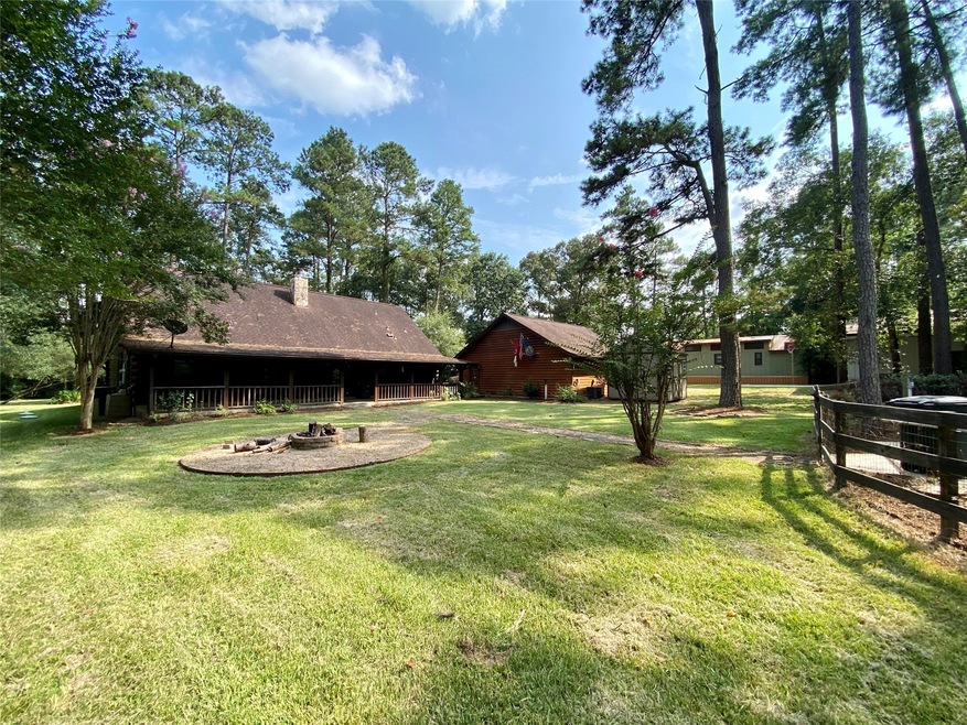 714 Coe Rd, Pinehurst, TX 77362 - photo 1