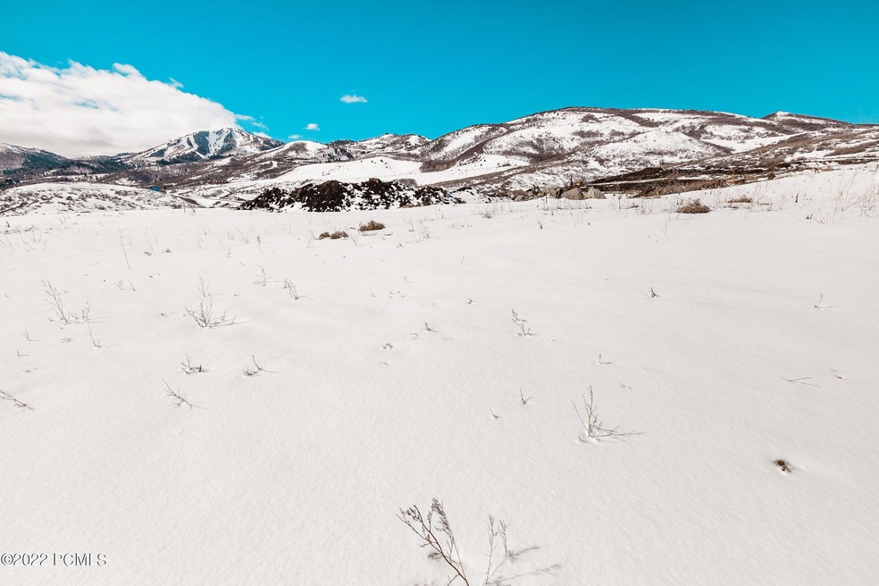 0_Land_high_3827863