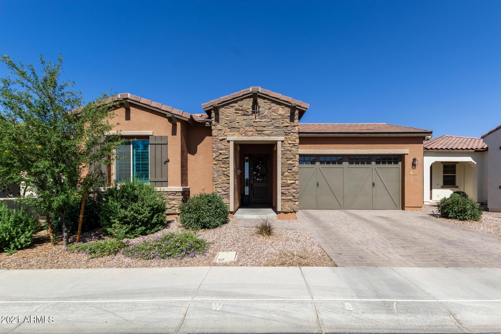 3911 S Scott Dr, Chandler, AZ 85286 - photo 1