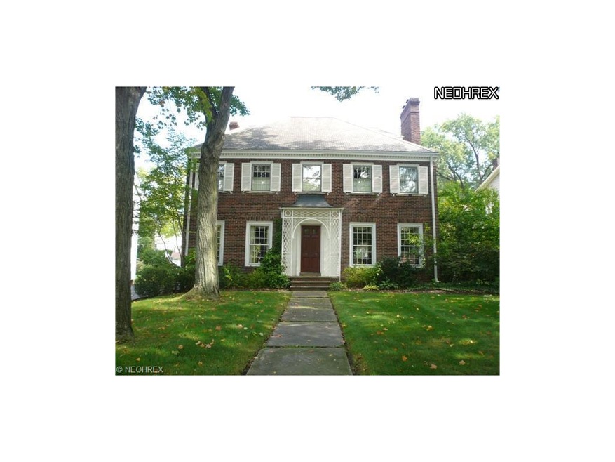 Classic Brick Georgian with beautiful architectual