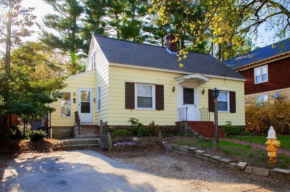 6 Ralph St, Worcester, MA 01605 - photo 1