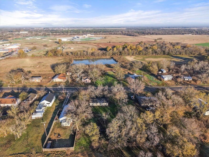 315 S Fm 709 Rd E, Dawson, TX 76639 - photo 1