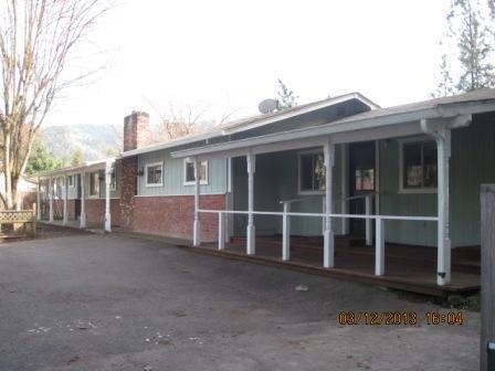 2036 Haviland Dr, Grants Pass, OR 97527 - photo 1