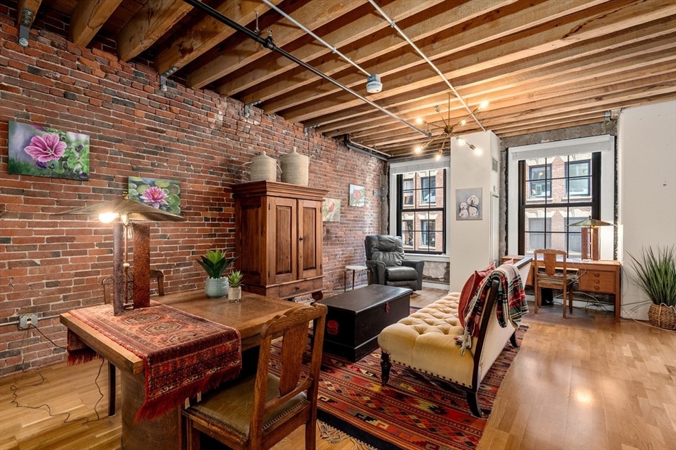 99-105 Broad St unit 5D, Boston, MA 02110 - photo 1