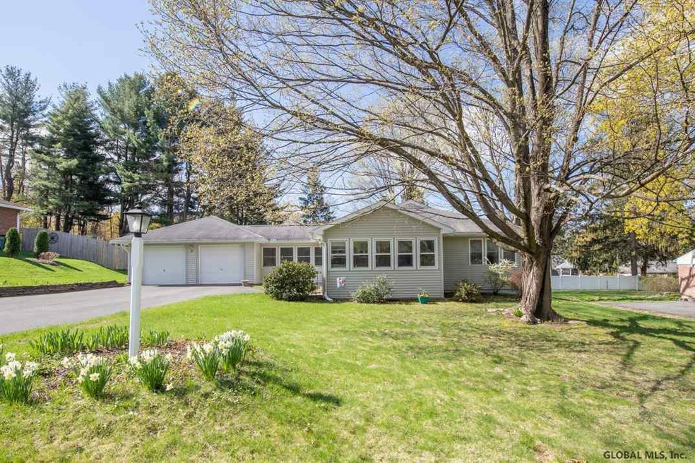 26 N Colonial Heights, Troy, NY 12180 - photo 1