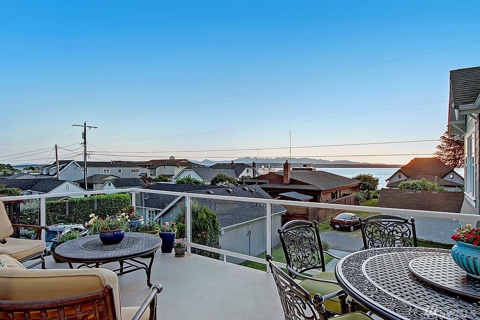 227 2nd Ave N, Edmonds, WA 98020 - photo 1