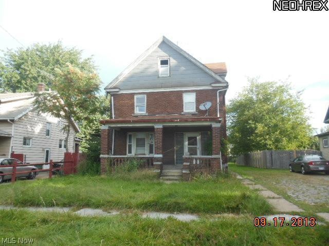 1755 E 33rd St, Lorain, OH 44055 - photo 1
