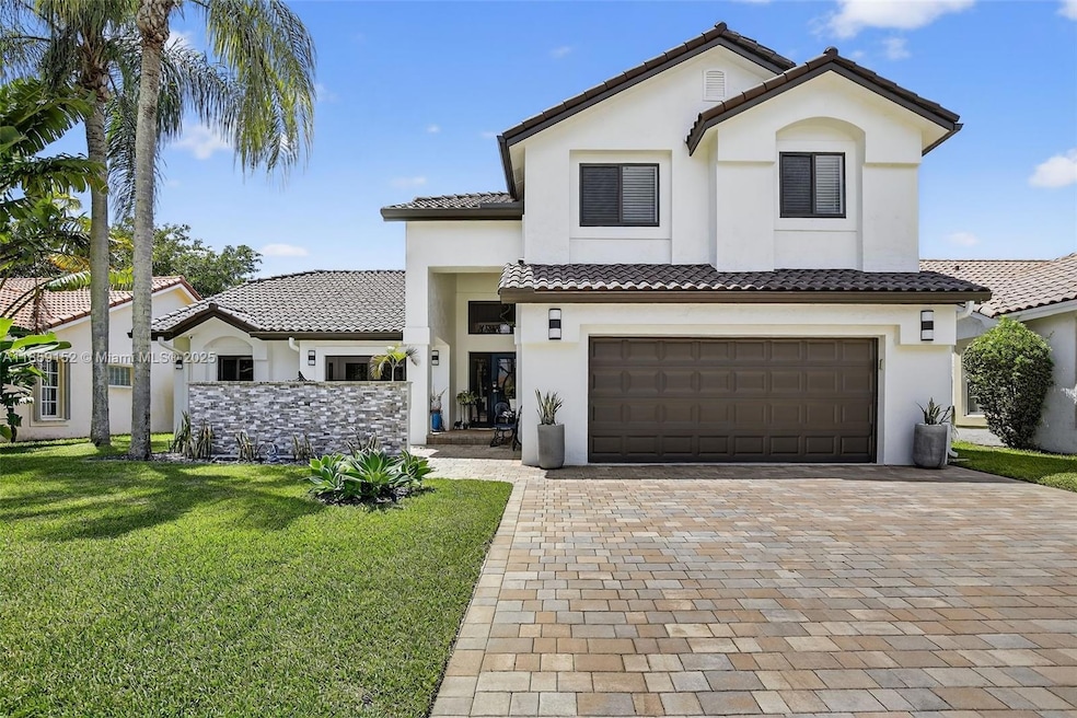 Sold $1,075,000 • Co-Listing Agent