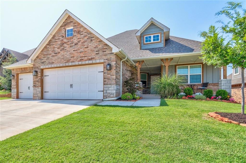 704 NW 197th St, Edmond, OK 73012 - photo 1