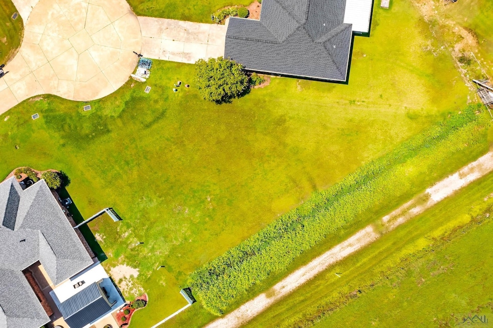 TBD E 28th Place, Larose, LA 70373 - photo 1