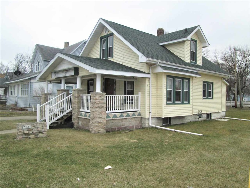 2121 S Main St, Elkhart, IN 46517 - photo 1