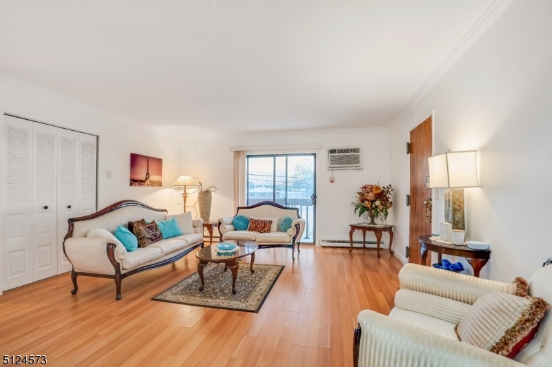 33 Monteith Ave unit 22A, Newark, NJ 07107 - photo 1