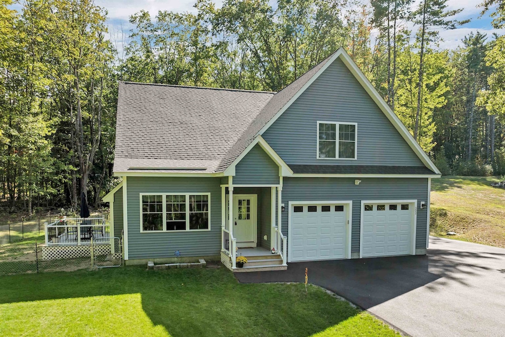 302 Flanders Rd, Henniker, NH 03242 - photo 1