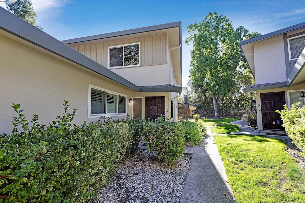 2207 Segundo Ct unit 2, Pleasanton, CA 94588 - photo 1