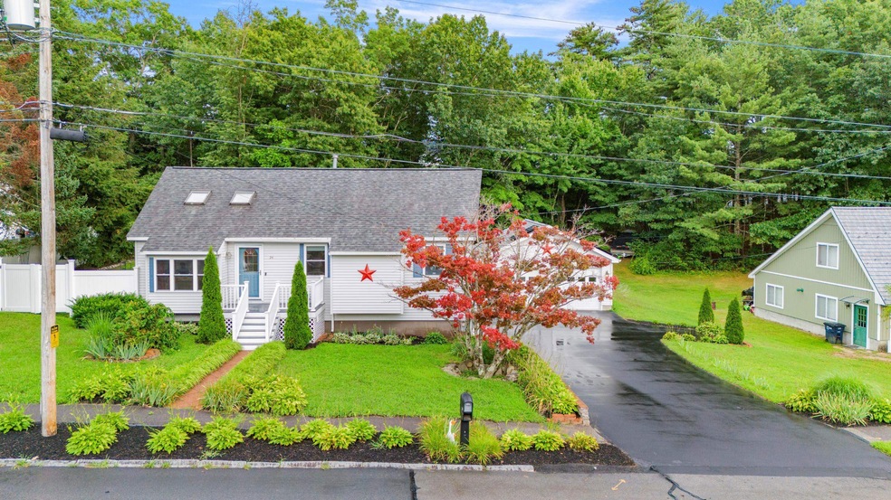 24 Gosselin Rd, Nashua, NH 03062 - photo 1