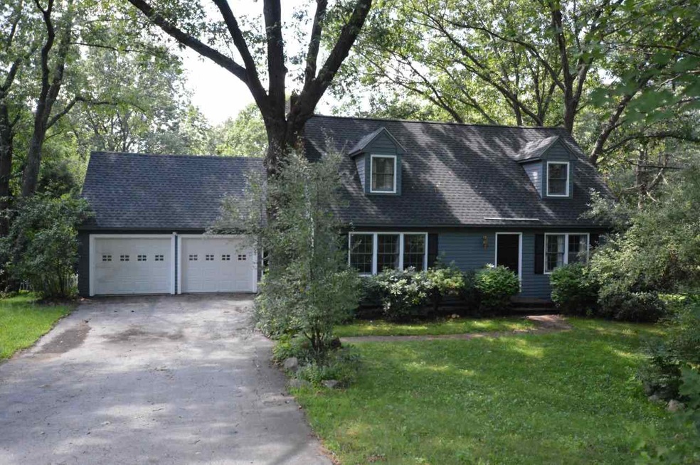 730 Eley Ln, Pembroke, NH 03275 - photo 1