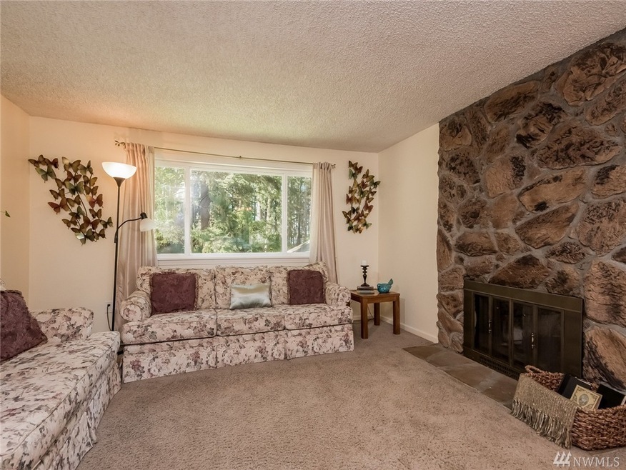 18711 SE 268th St, Covington, WA 98042 - photo 1