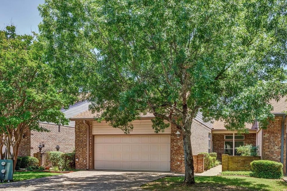 479 Summit Cir, Fredericksburg, TX 78624 - photo 1