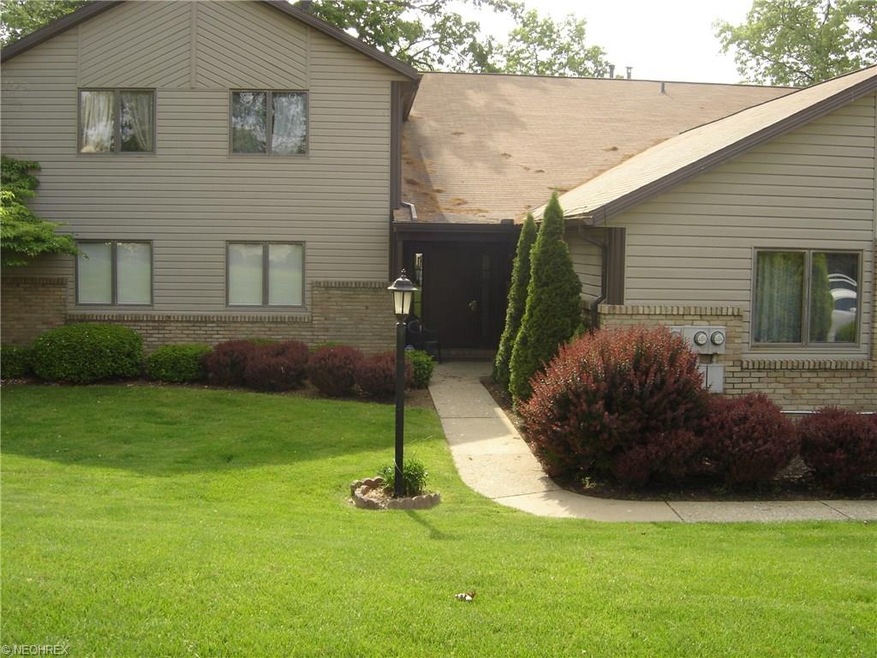 Inviting front entrance into your new home! This s