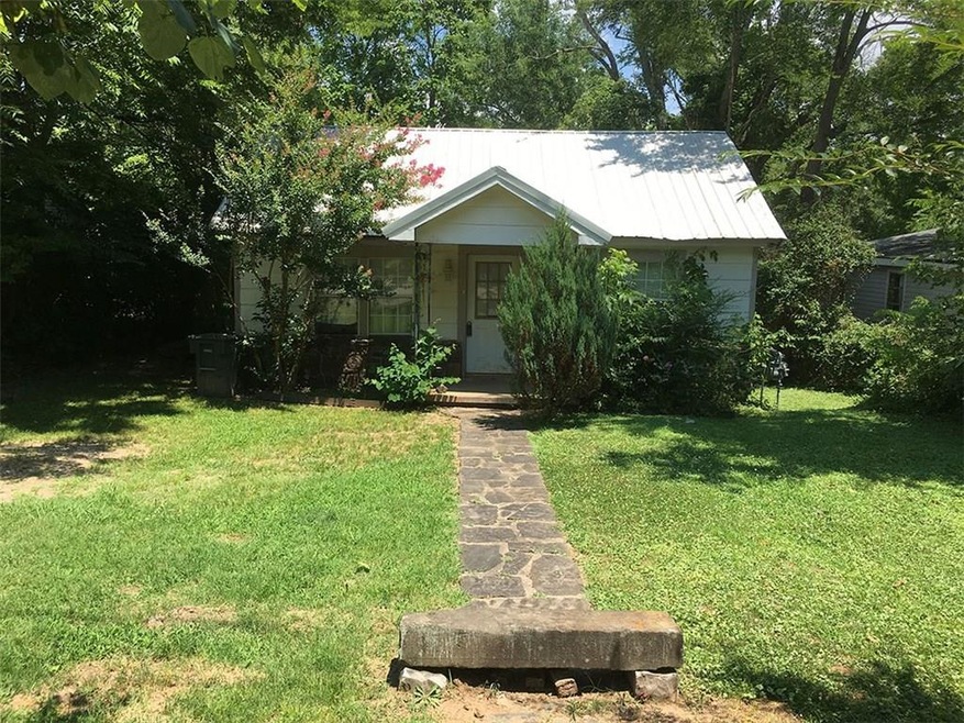 800 S Washington Ave, Fayetteville, AR 72701 - photo 1