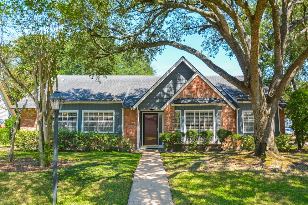 Sold • Co-Listing Agent