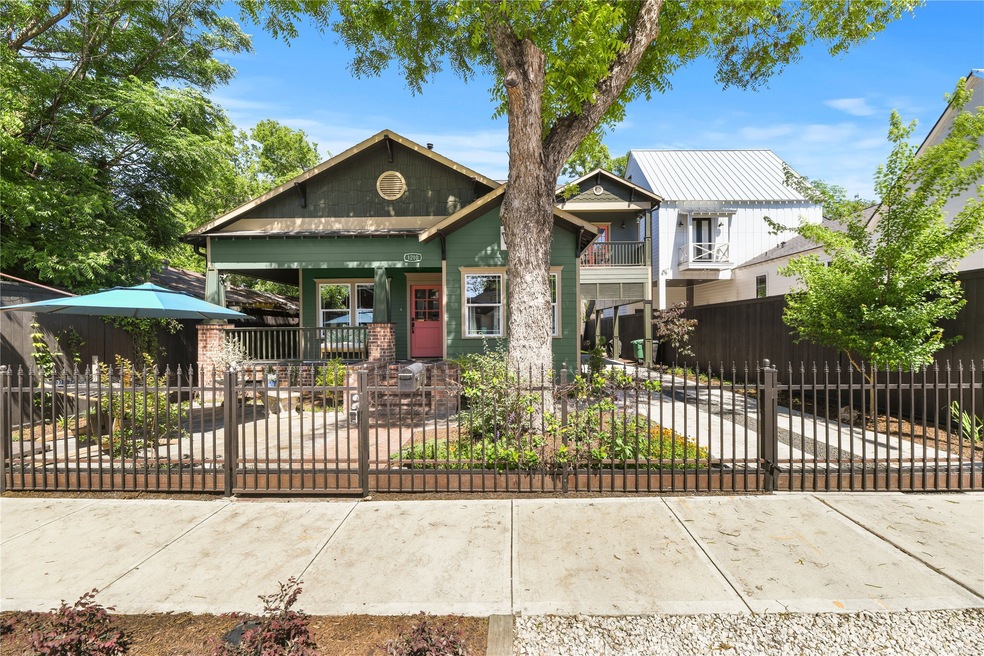 1210 Cordell St, Houston, TX 77009 - photo 1