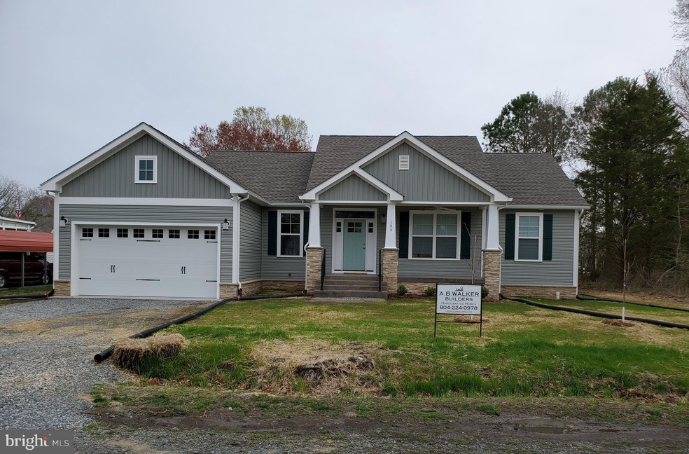 104 Azalea Rd, Colonial Beach, VA 22443 - photo 1