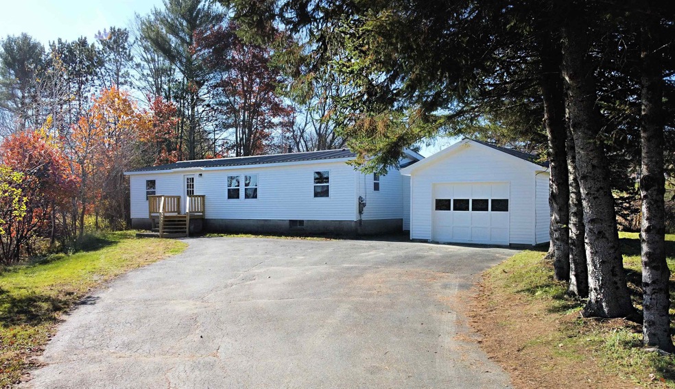 219 Mountain View Ave, Lyndonville, VT 05851 - photo 1