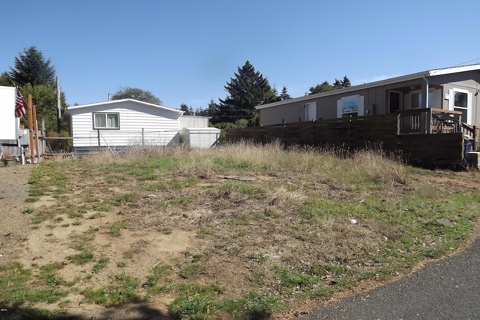 620 SE Quay Ave, Lincoln City, OR 97367 - photo 1