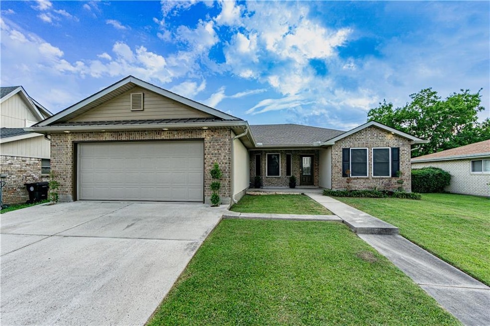 Under Contract $219,500