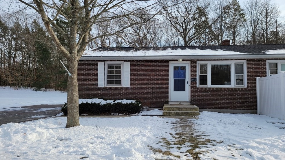 38 Cobb Dr unit 40, Rockland, MA 02370 - photo 1